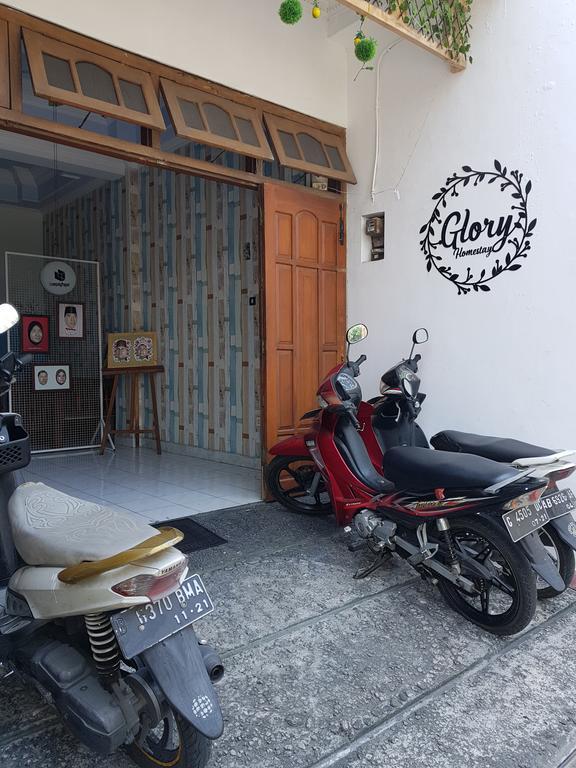 Glory Homestay Yogyakarta Exterior foto